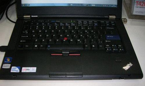 thinkpadT420i笔记本能开机键盘灯都亮着但黑屏怎么办？
